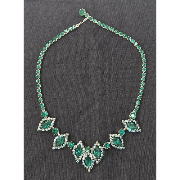 Weiss Jewelry - 1950s Albert Weiss Emerald Green Crystal Rhinestone Choker Costume Necklace